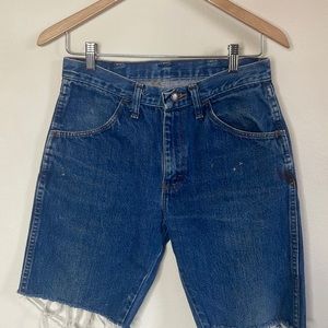 Vintage rustler cut off dark denim shorts